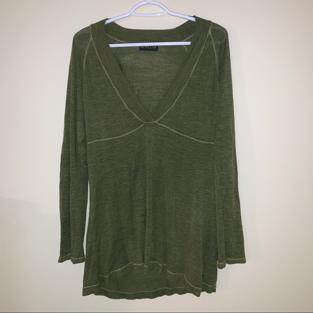 Athleta shirt